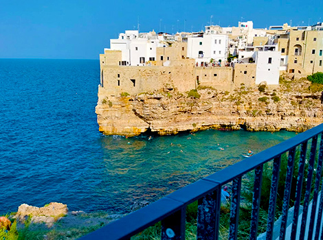 Llegue a Polignano al mar desde Bari